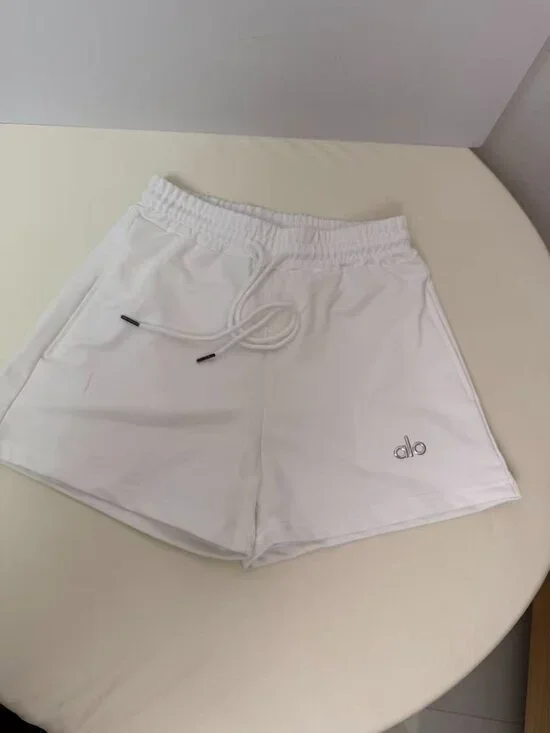 Alo Yoga White Sweatshirt Sportswear Set, Size S. - Picture 7 of 7